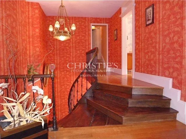 Image No.21-Propriété de 6 chambres à vendre