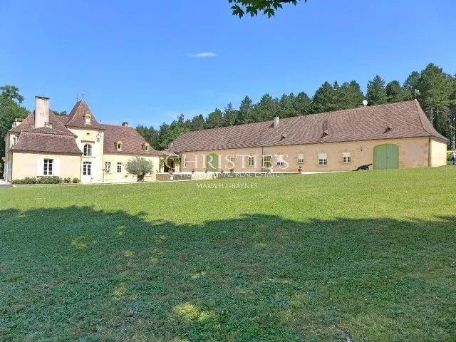 Image No.25-Propriété de 6 chambres à vendre