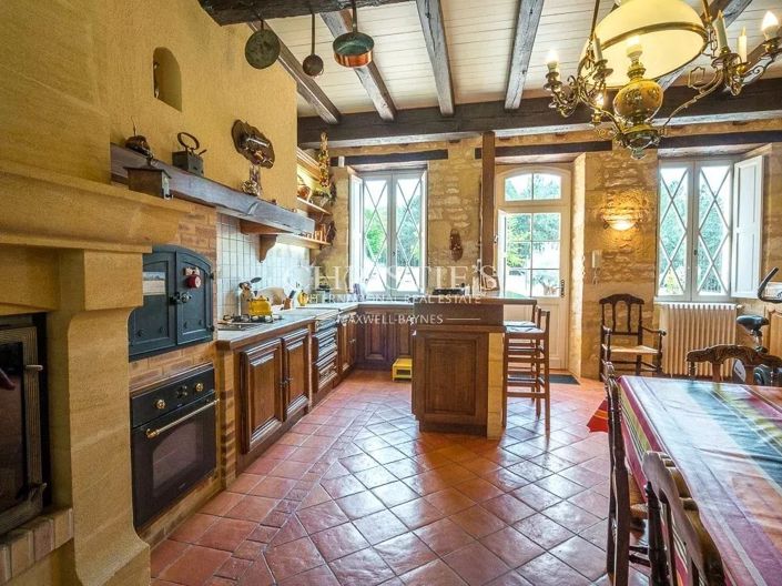 Image No.9-Propriété de 6 chambres à vendre