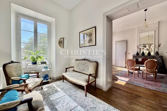 Image No.21-7 Bed House for sale