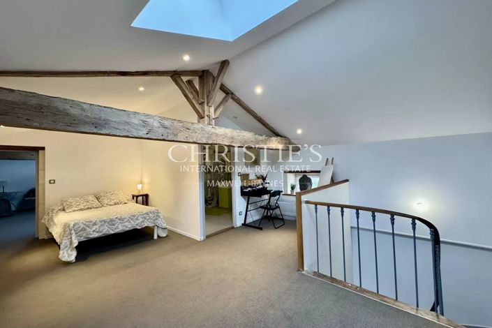 Image No.37-7 Bed House for sale