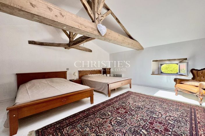 Image No.39-7 Bed House for sale