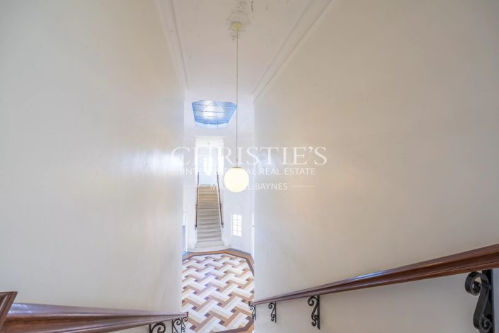 Image No.29-7 Bed House for sale