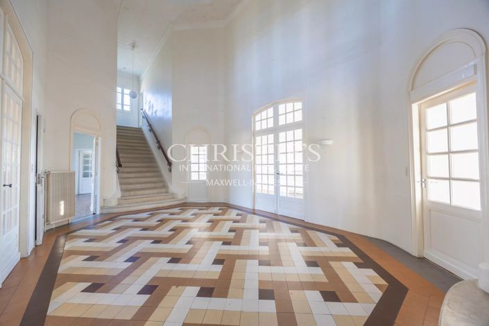 Image No.30-7 Bed House for sale