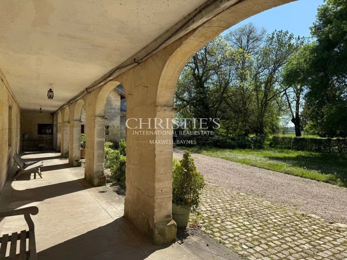 Image No.3-4 Bed House for sale