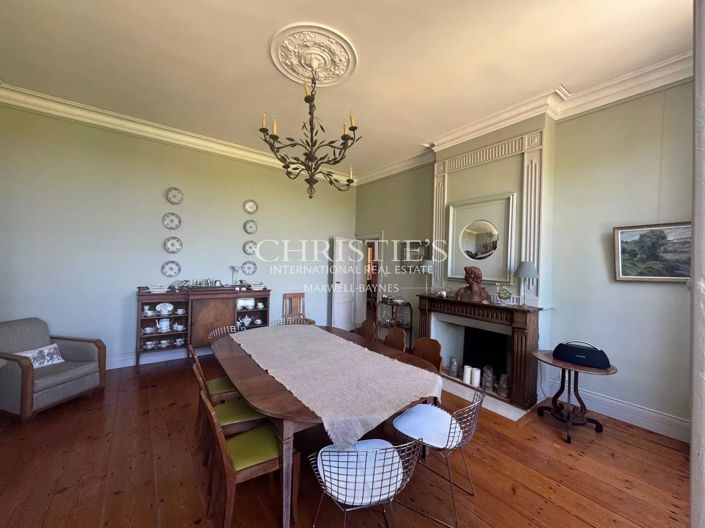 Image No.8-4 Bed House for sale