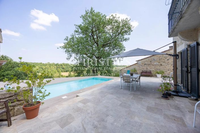 Image No.18-5 Bed House for sale