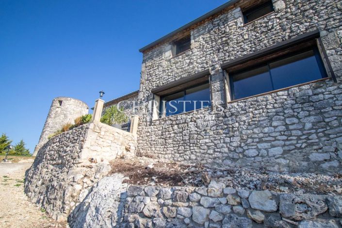 Image No.16-3 Bed House for sale