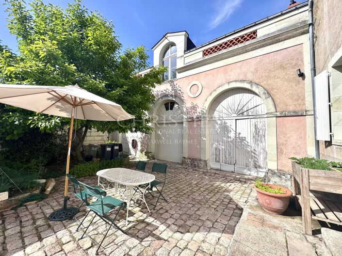 Image No.8-10 Bed Property for sale