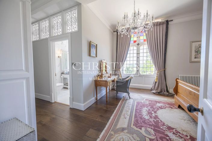 Image No.20-5 Bed House for sale