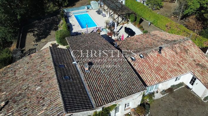 Image No.24-7 Bed House for sale