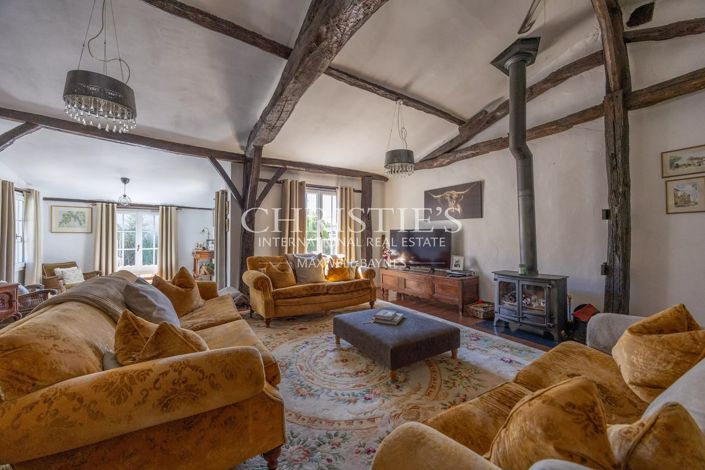 Image No.5-7 Bed House for sale