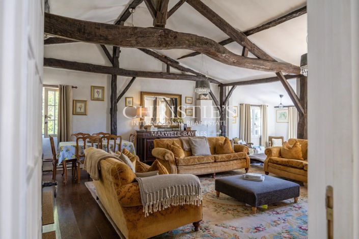Image No.6-7 Bed House for sale