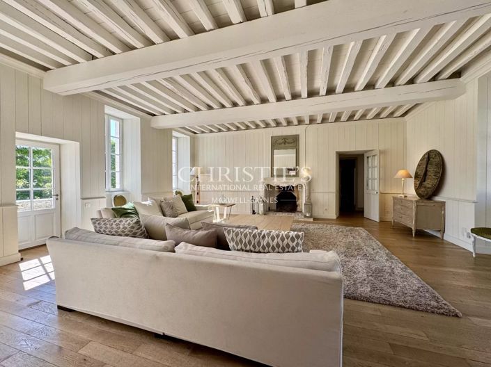 Image No.14-10 Bed House for sale