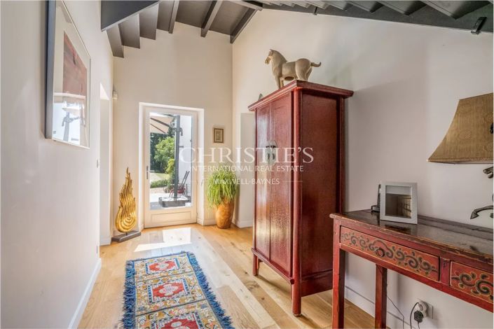 Image No.12-5 Bed House for sale