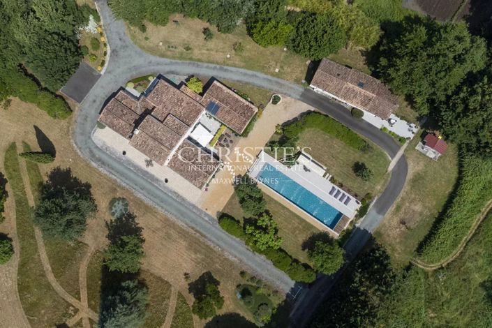 Image No.25-5 Bed House for sale