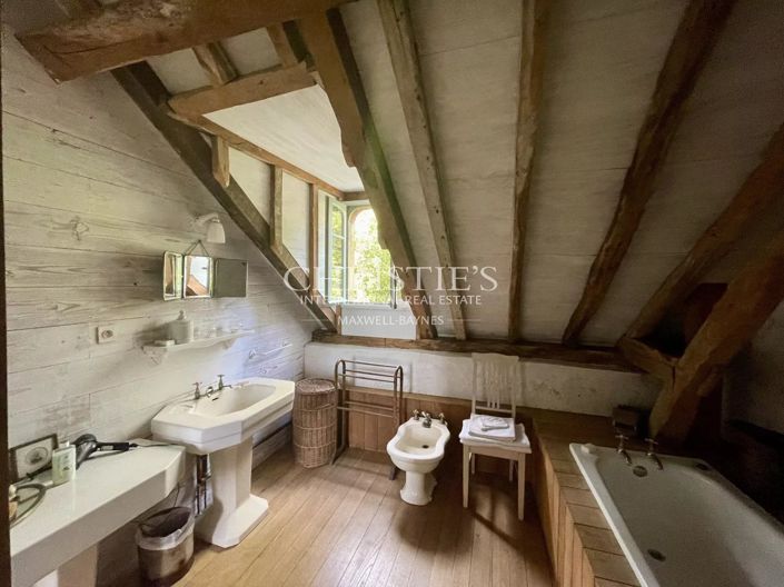 Image No.14-5 Bed House for sale