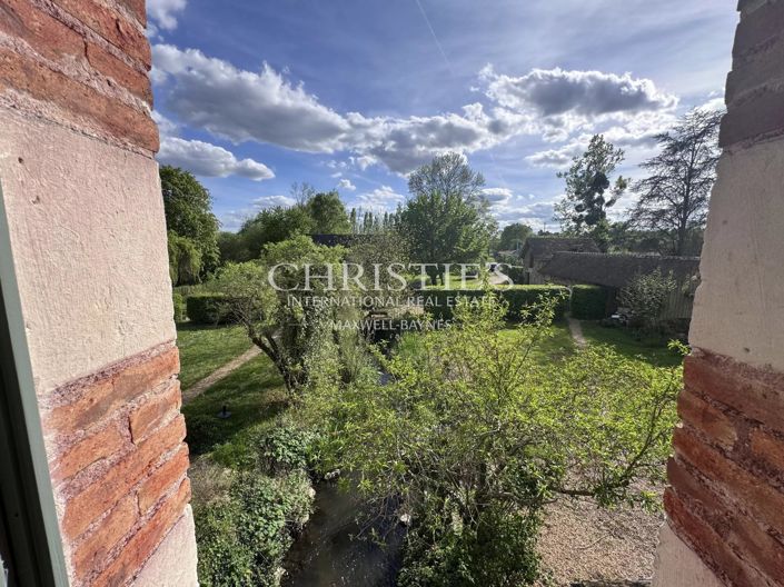 Image No.19-5 Bed House for sale