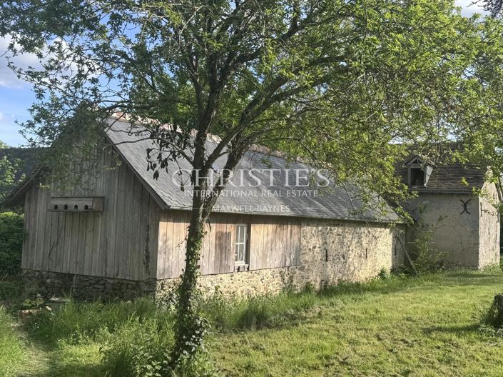Image No.22-5 Bed House for sale