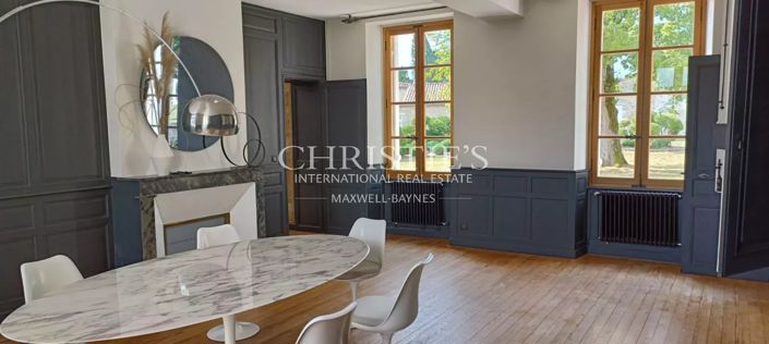 Image No.4-7 Bed House for sale