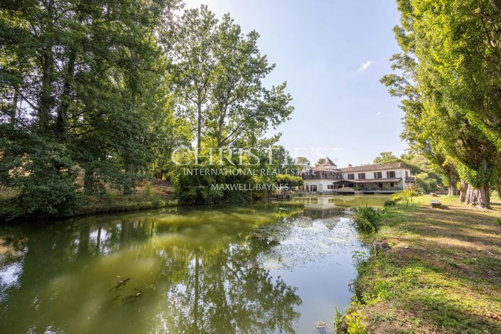 Image No.5-7 Bed House for sale