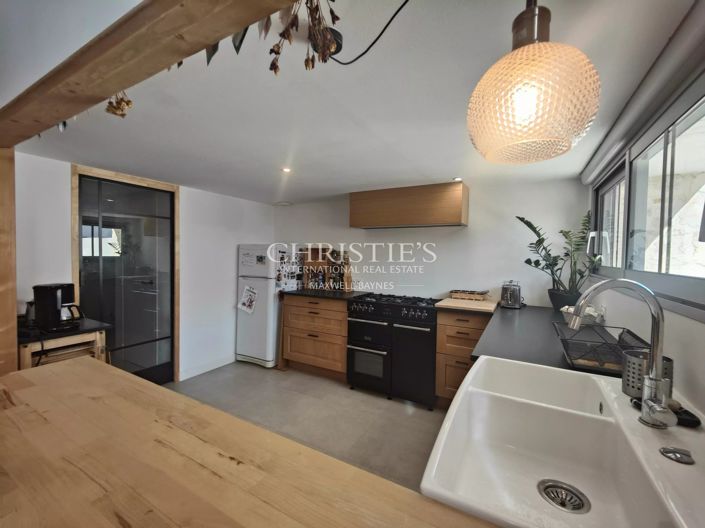 Image No.12-4 Bed House for sale