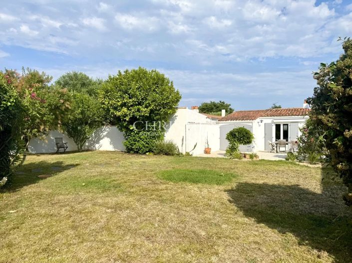 Image No.21-5 Bed House for sale