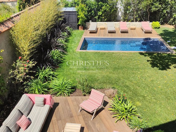 Image No.5-5 Bed House for sale