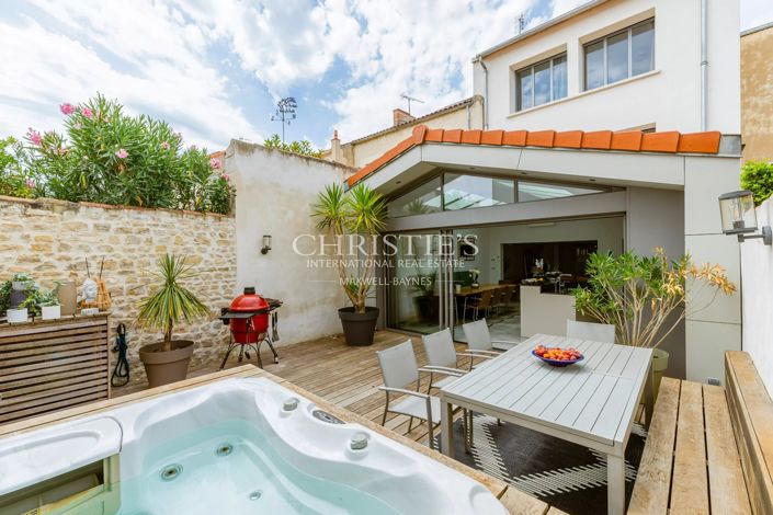 Image No.2-5 Bed House for sale