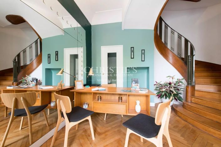 Image No.2-6 Bed House for sale