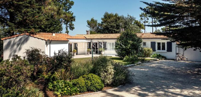 Image No.3-4 Bed House for sale