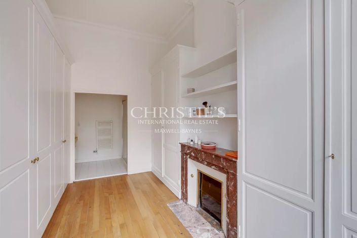Image No.10-3 Bed Apartment for sale