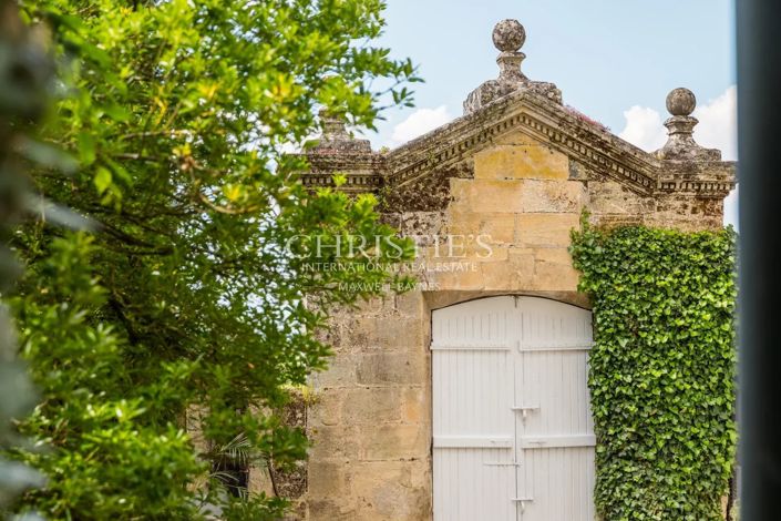 Image No.37-7 Bed House for sale