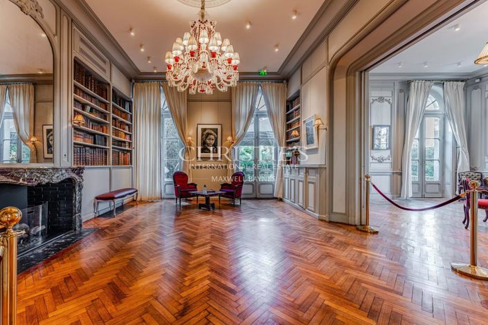 Image No.6-6 Bed Property for sale