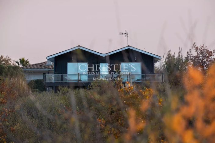 Image No.4-5 Bed House for sale