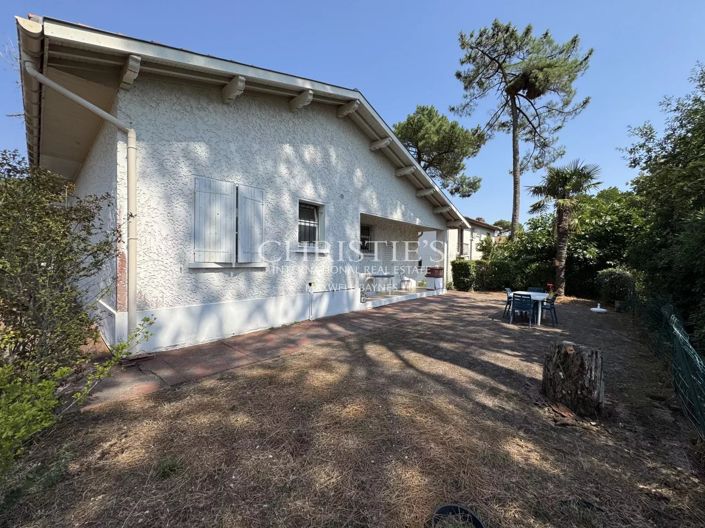 Image No.2-House for sale
