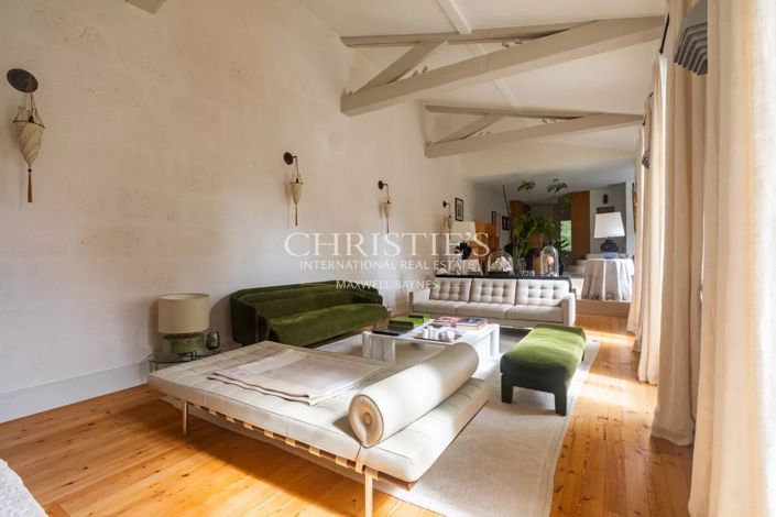 Image No.23-5 Bed House for sale