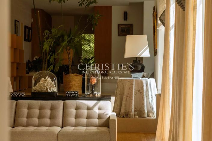 Image No.29-5 Bed House for sale