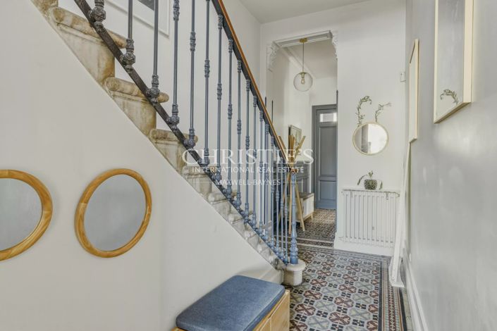 Image No.13-5 Bed House for sale