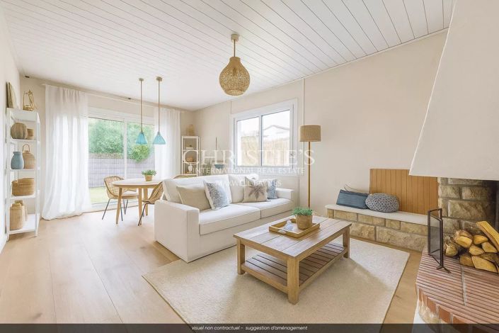 Image No.7-2 Bed House for sale