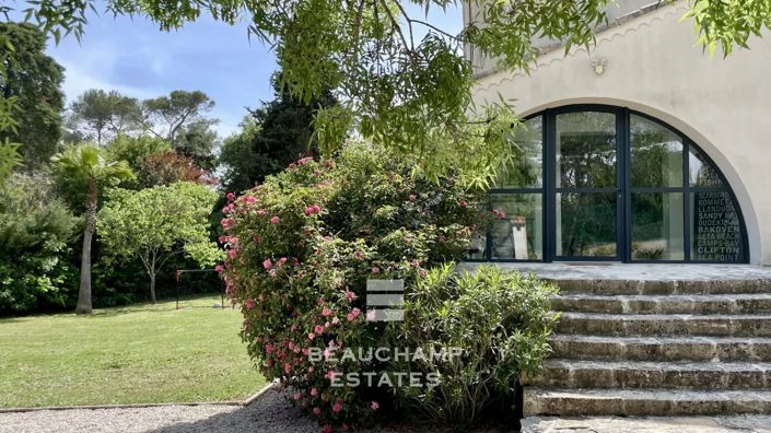 Image No.11-6 Bed House for sale