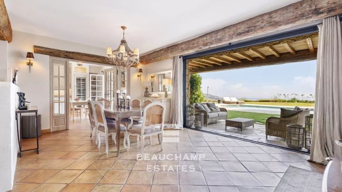 Image No.4-6 Bed House for sale
