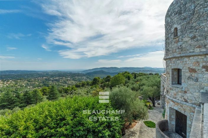 Image No.3-5 Bed House for sale