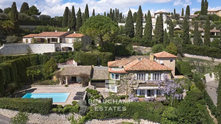 Image No.9-8 Bed House for sale