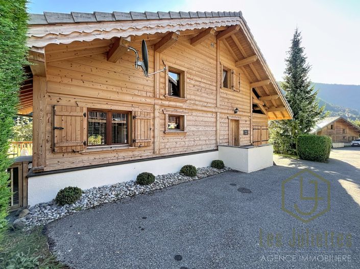 Image No.4-4 Bed House for sale