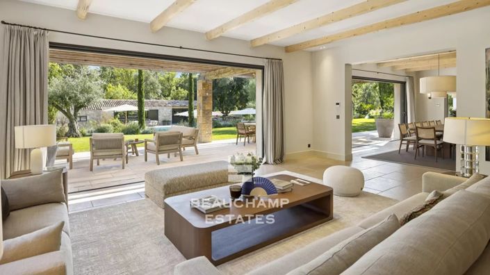 Image No.2-12 Bed House for sale