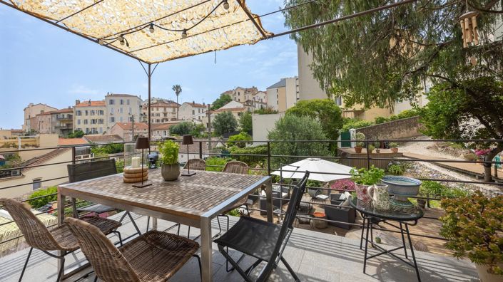 Image No.3-2 Bed House for sale