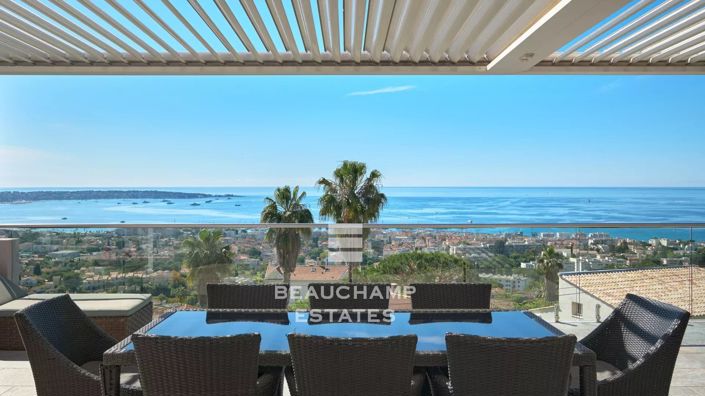 Image No.2-5 Bed House for sale