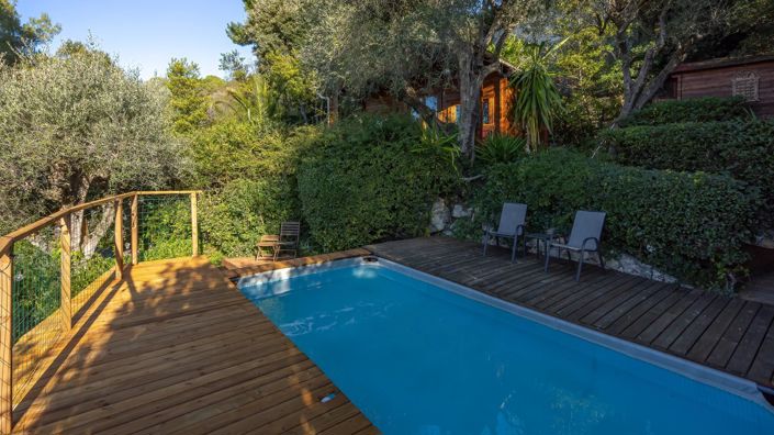 Image No.10-6 Bed House for sale