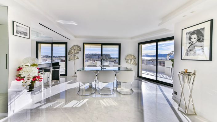 Image No.2-4 Bed Apartment for sale